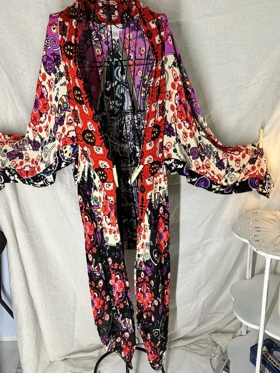 Free People Little Wings Kimono - Picture 3 of 9